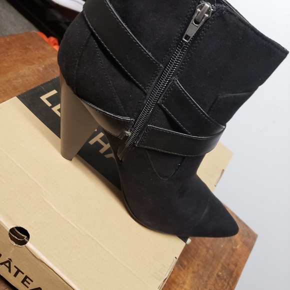 Le chateau Sandals  NEW size 10 - Picture 4 of 8